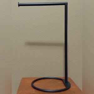 Black Iron Metal Towel Holder
